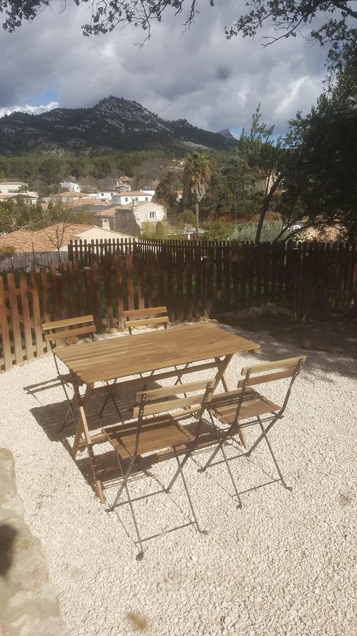 Charmant Appartement Neuf Le Taoume Marseille Exterior photo